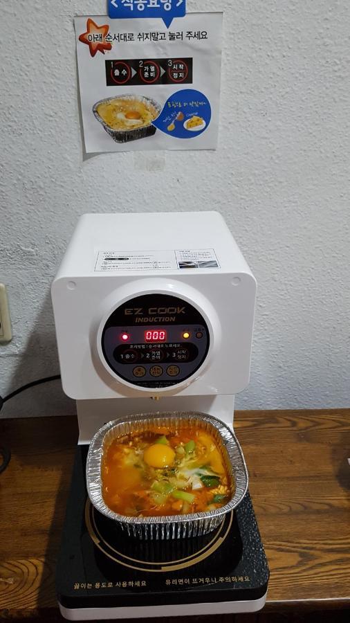 Seong Dong Jang Motel Тегу Екстериор снимка